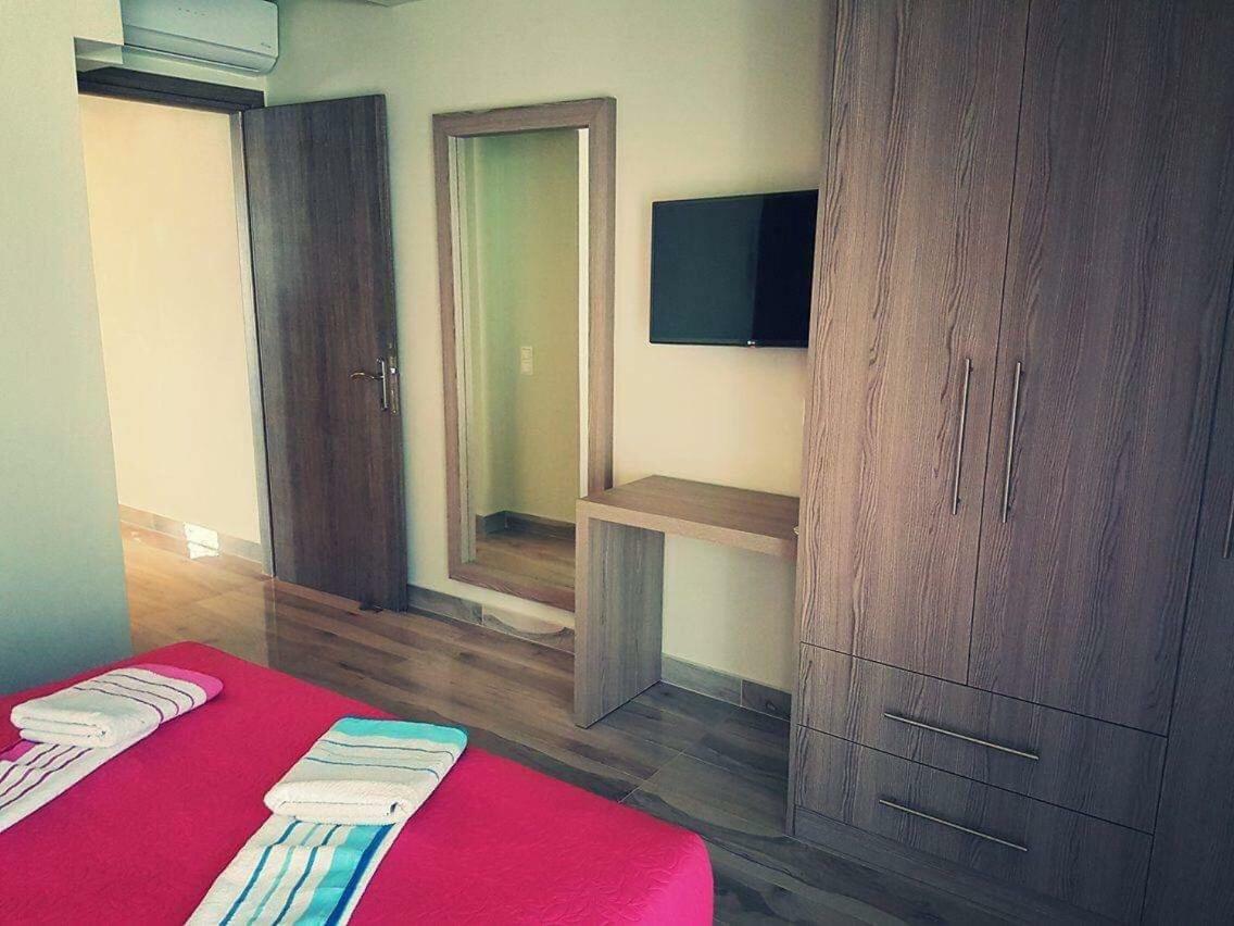 Luxury Apartments Near To The Beach Plakiás Exterior foto